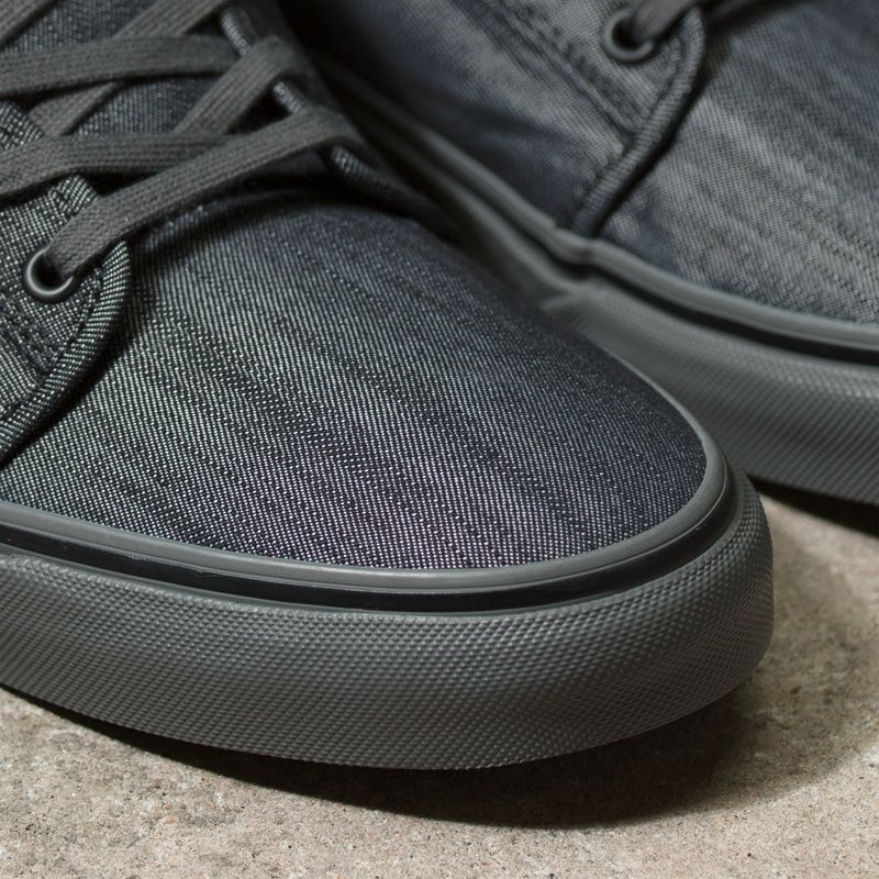 Skate Chukka Low